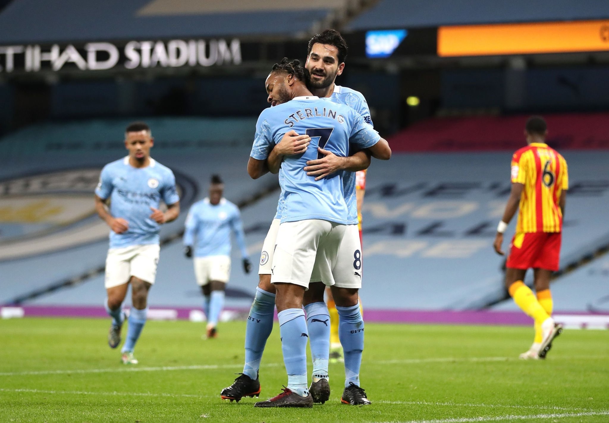 他大吼的那 他大吼的那